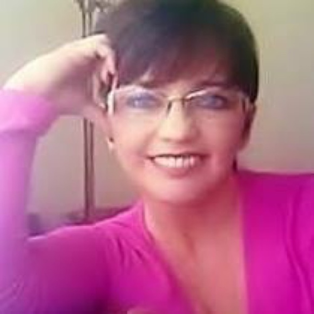 Meet your Posher, Sharon